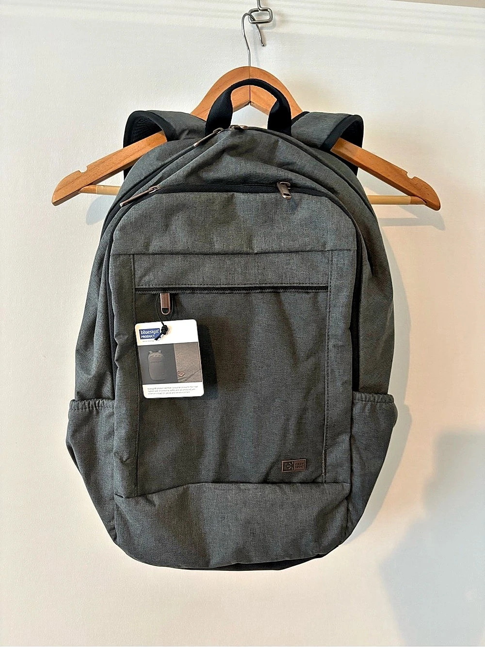 Thule Lithos Backpack Gray NWT